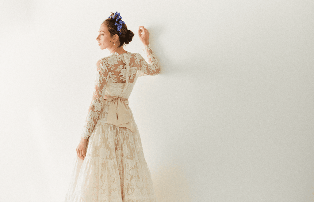 STUDIO TERRE BLANCHE: Vintage wedding dresses Studio Terre Blanche STUDIO TERRE BLANCHE: Vintage wedding dresses Studio Terre Blanche